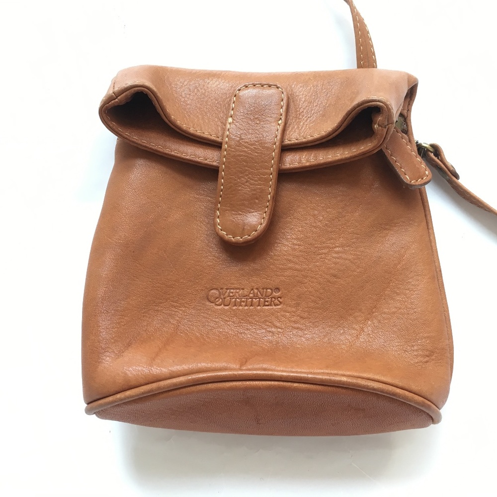 Overland Outfitters Small Leather Crossbody Bag Brown Tan Flap w. Magnet Closure